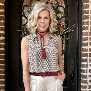 CAbi 6317 Bitmap Top Spring 2023 Large EUC